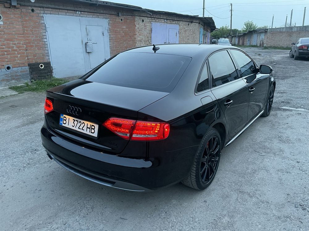 Продам AUDI A4 S-Line Black Edition!