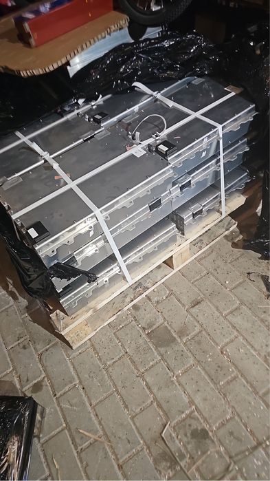 Комплект інвертор Deye 6 KW 48V та батарея LiNMC Mustang 10.76 kWth