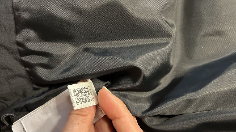 Зимова жіноча пух перо куртка Adidas Big Baffle