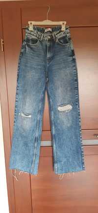 Damskie spodnie jeansowe typu wide leg