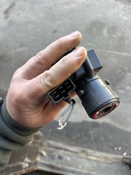 Kawasaki Ninja zx10r запчасти имобилайзер с коптютером замками ключём