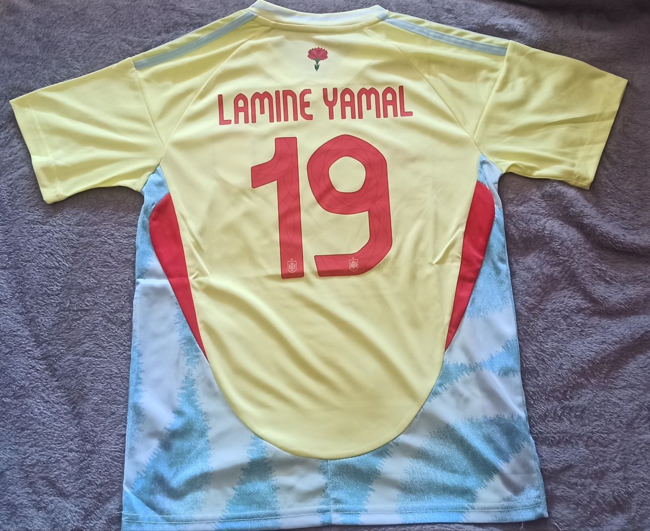 Conjuntos Lamine Yamal Espanha