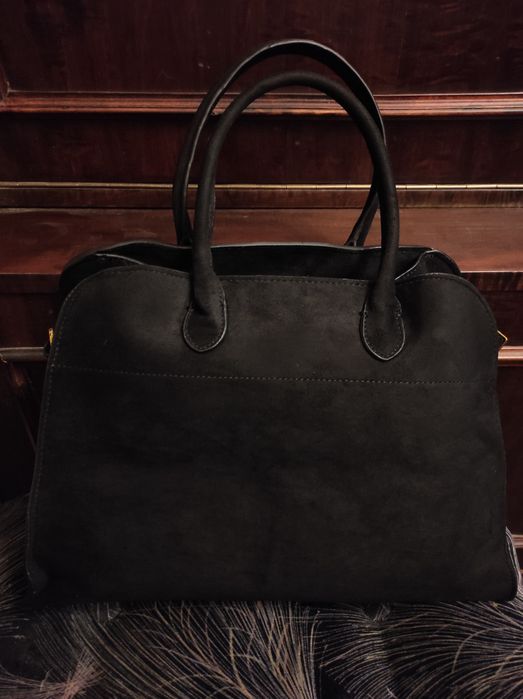 Сумка The Row Margaux продам брендову сумку замшеву