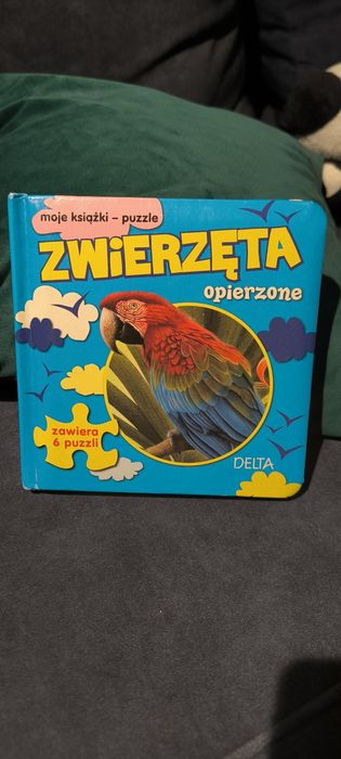 Książka z puzzlami