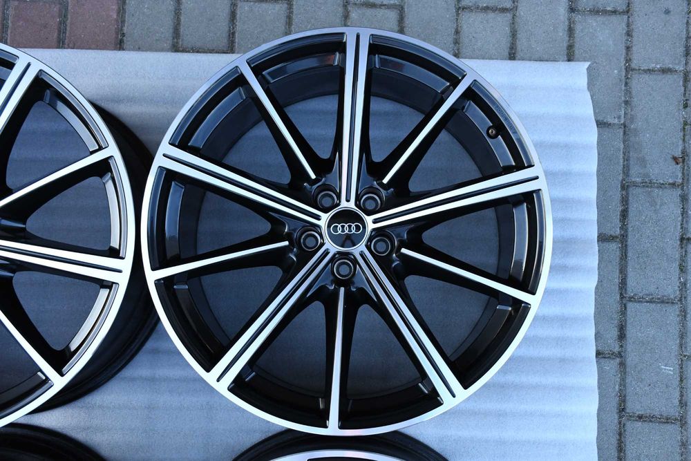 Felgi aluminiowe Audi 21 Q7 SQ7 4M0 A7 A8 Rs6 Rs7 Audi Sport