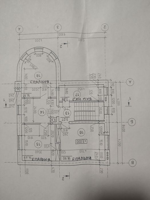 Продам добротний,двоповерховий цегляний будинок(недострой).