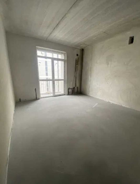 Готова 1 кім квартира, центральна частина міста, газ!