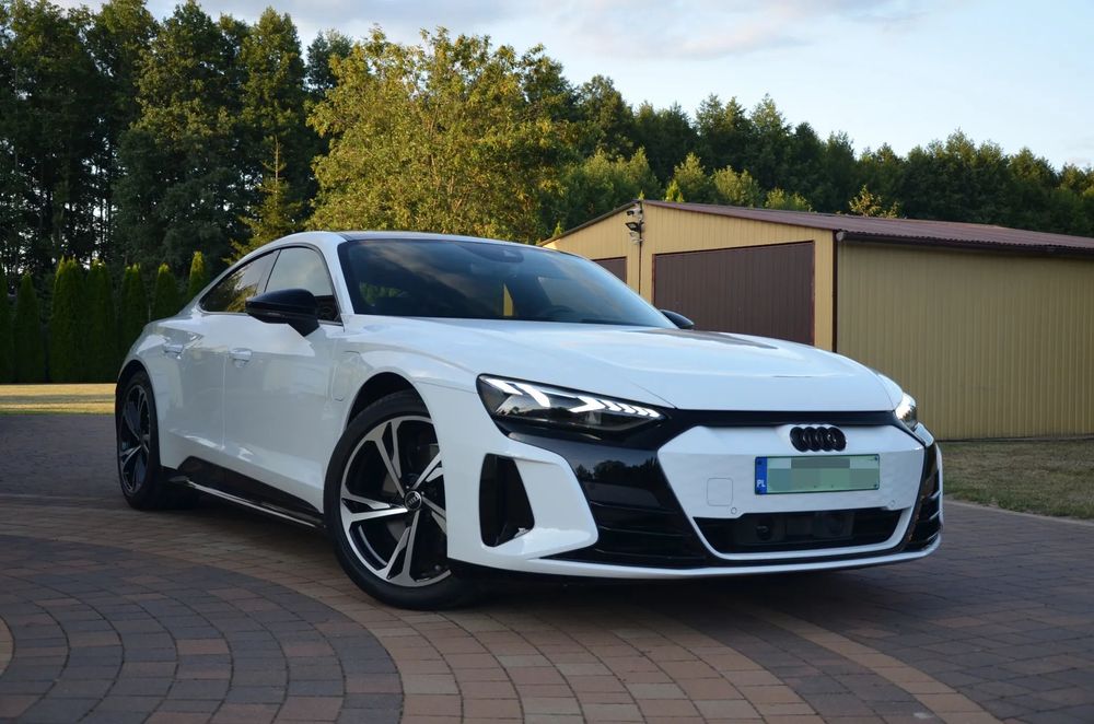 Audi e-tron GT SalonPolska!AbsolutnieBEZWYPADKOWY!1Właściciel!SkrętnaTylnaOś!Okazja!