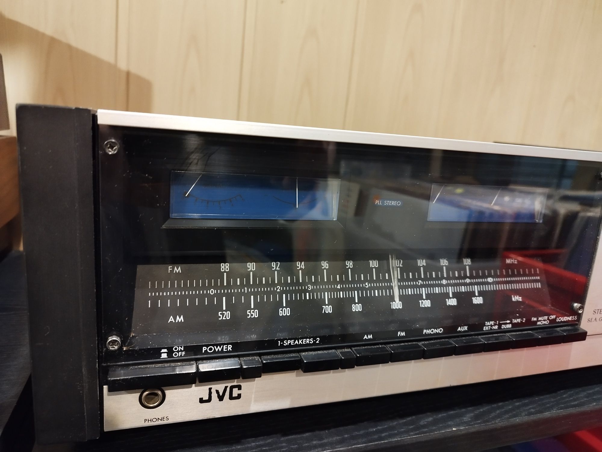 Amplituner JVC JR-S300