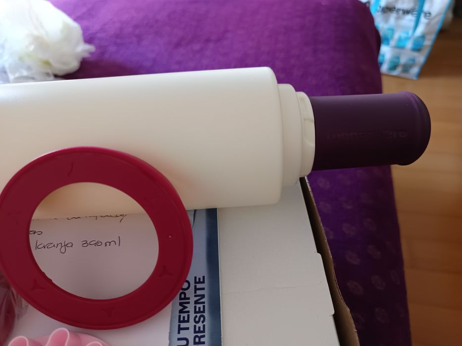 Tupperware rolo de pastelaria com formas