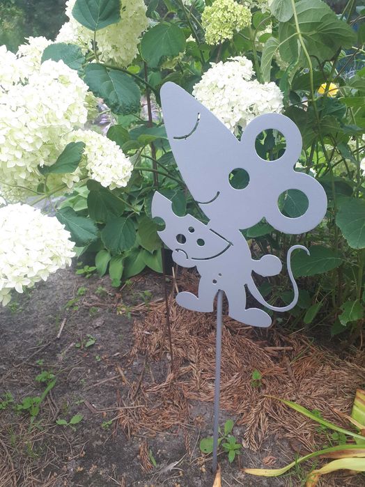 Декор, фігурки, металеві вироби