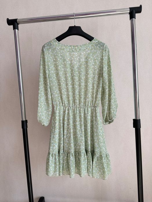 Легка шифонова сукня