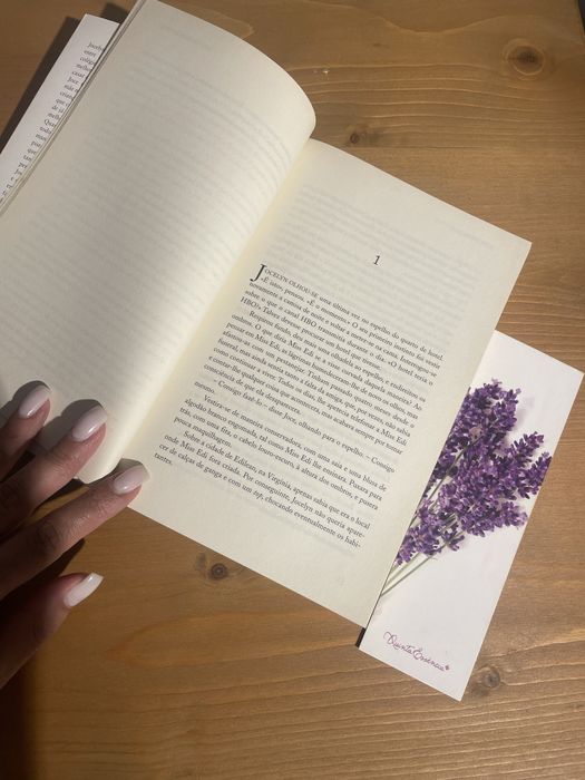 Livro “Jardim de Alfazema” de Jude Deveraux