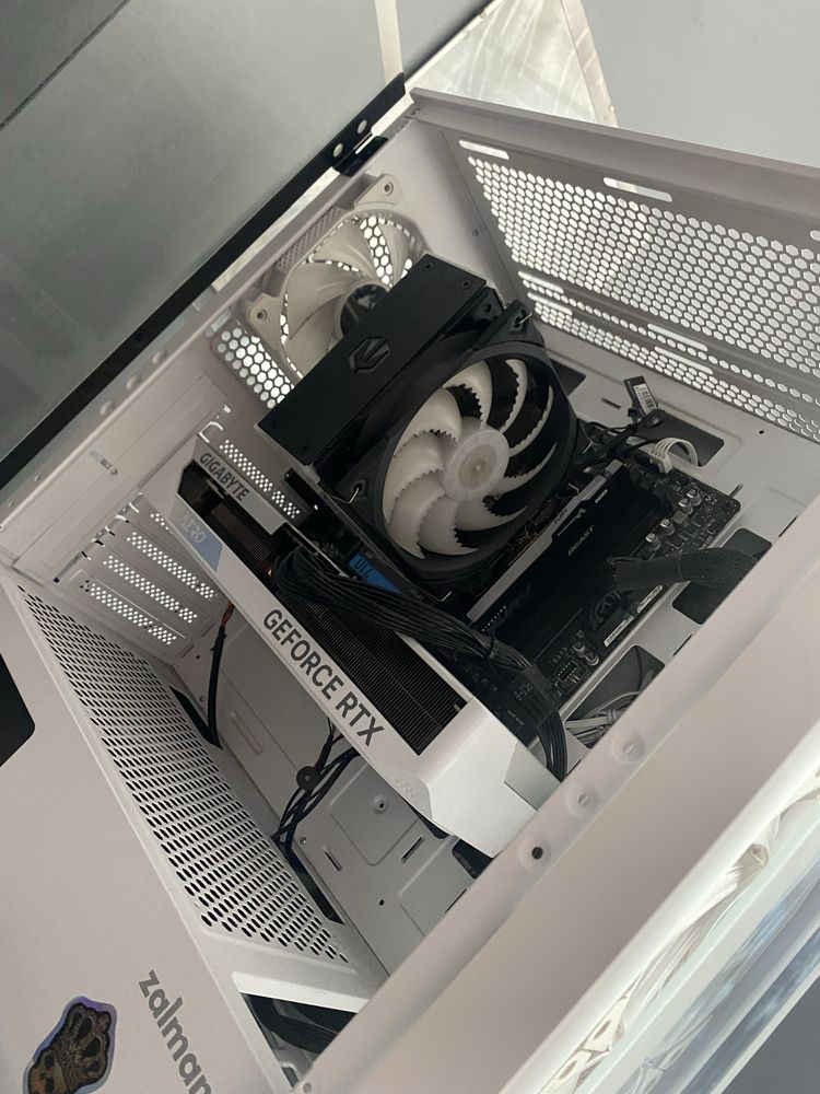 CALY ZESTAW: Komputer Gamingowy 4060TI, Ryzen 5 7500f, fera, led, DDR5