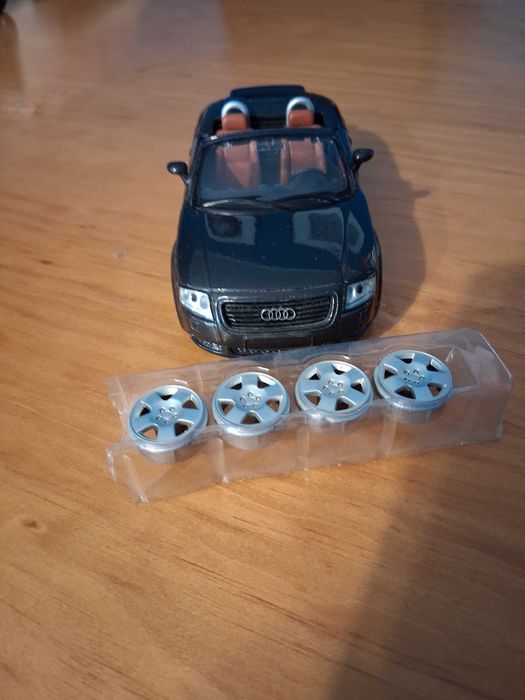 Miniatura Maisto Audi TT Cabrio