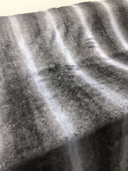 Sztuczne futro w metrażu o szer. 160cm