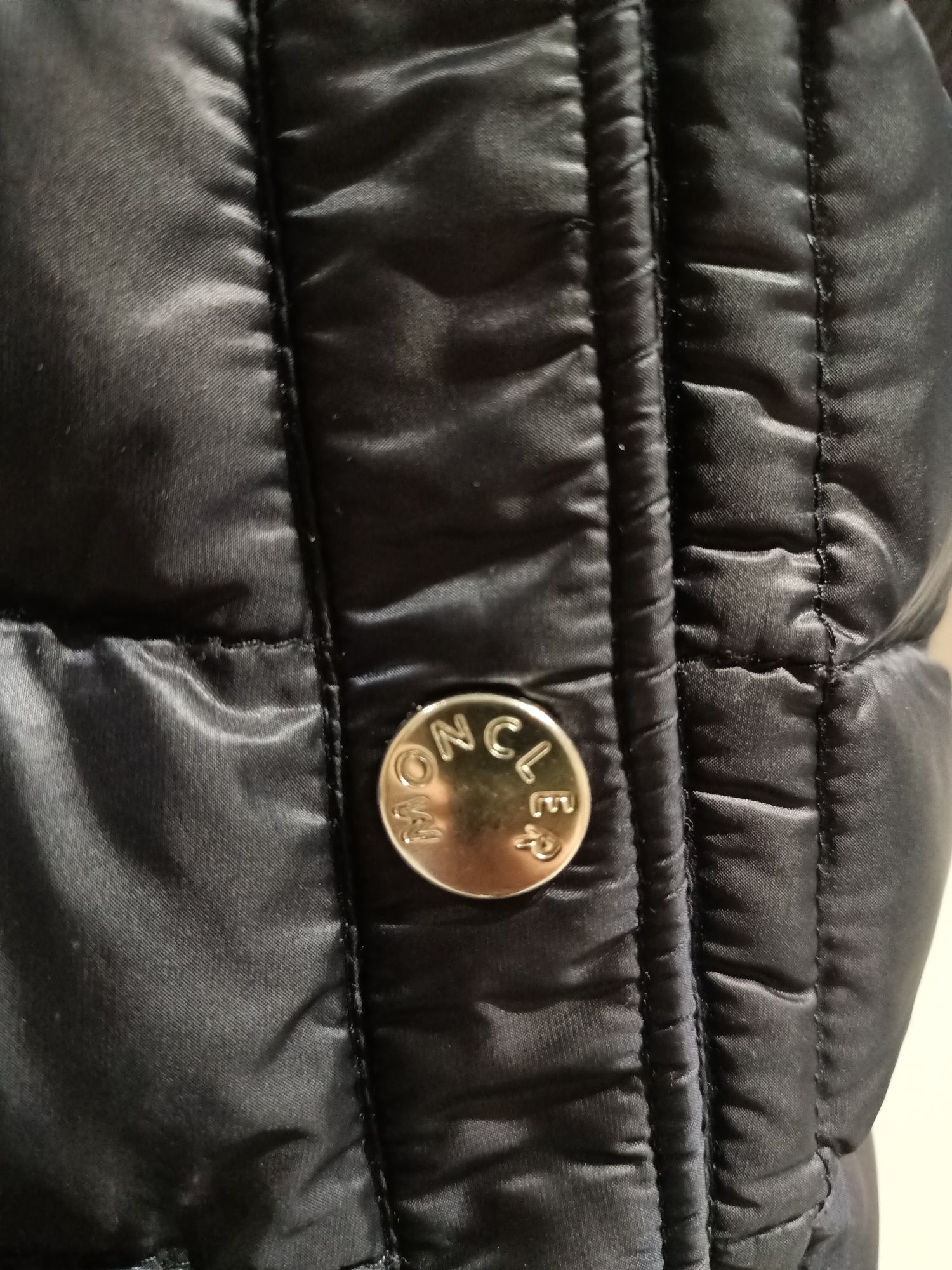 Kamizelka, bezrękawnik Moncler 152 stan idealny