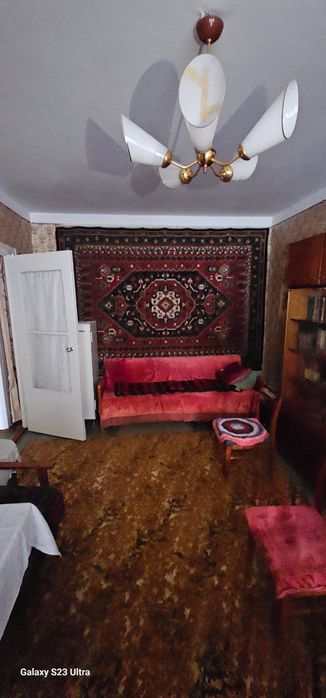 Продается двухкомнатная квартира!