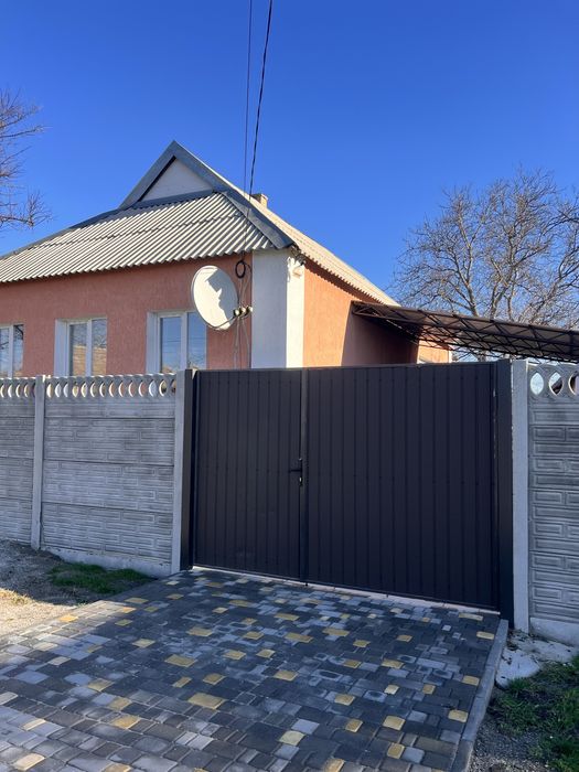 Будинок, Центр, опалення ,  4 кімнати