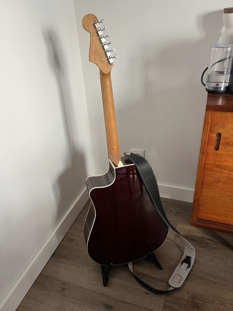 Guitarra Fender Sonoran SCE
