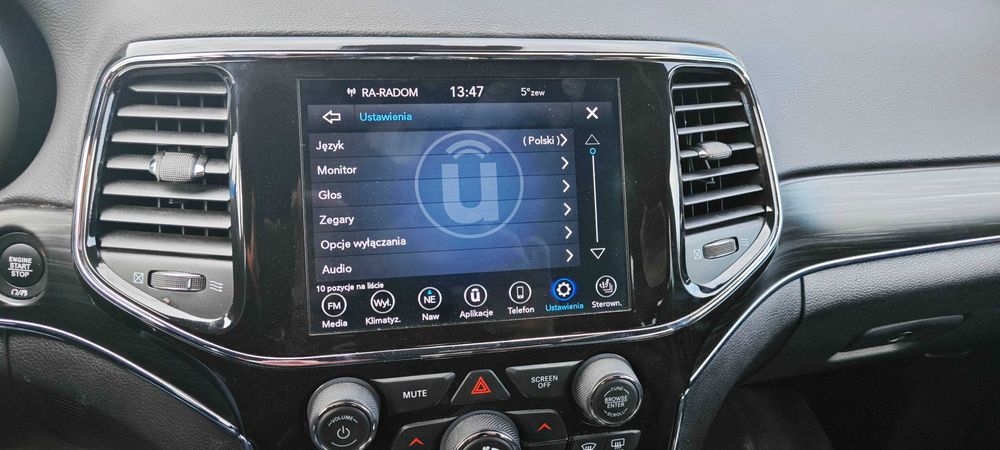 Jeep Dodge kodowanie lamp i konwersja radia USA EU