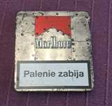 Popierośnica Malboro