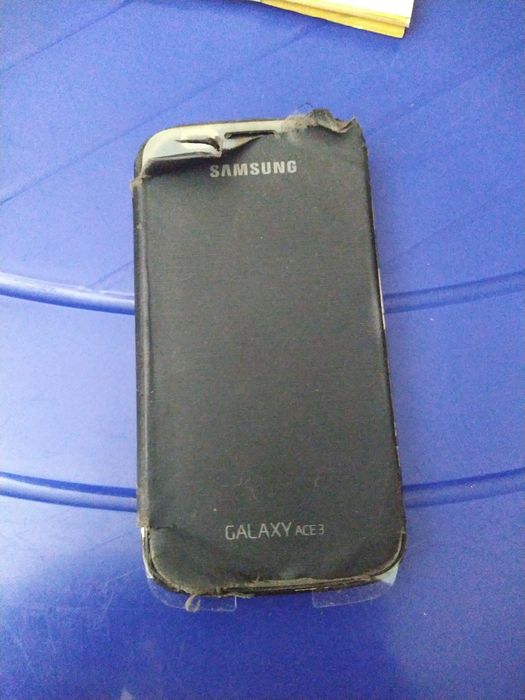 Смартфон Samsung Galaxy Ace 3 duos 7272