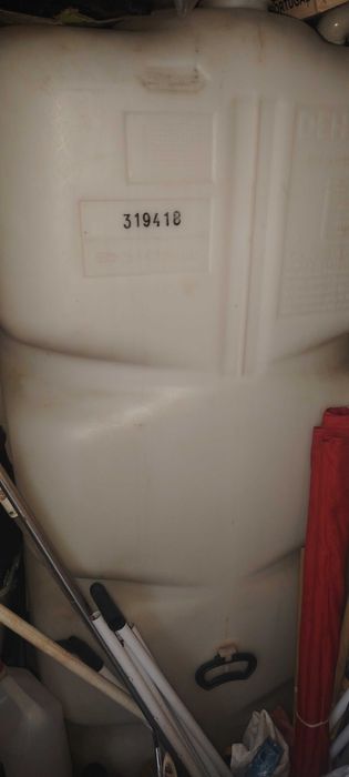 Depósito gasoleo 750l em bom estado
