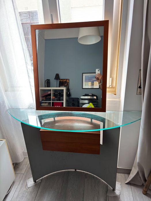 Vendo Consola em cerejeira