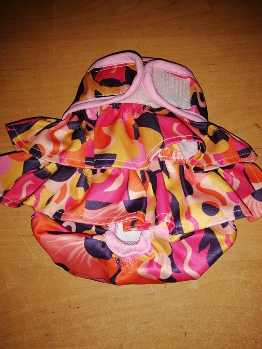 Многоразовый подгузник для собак. Трусы подгузник.