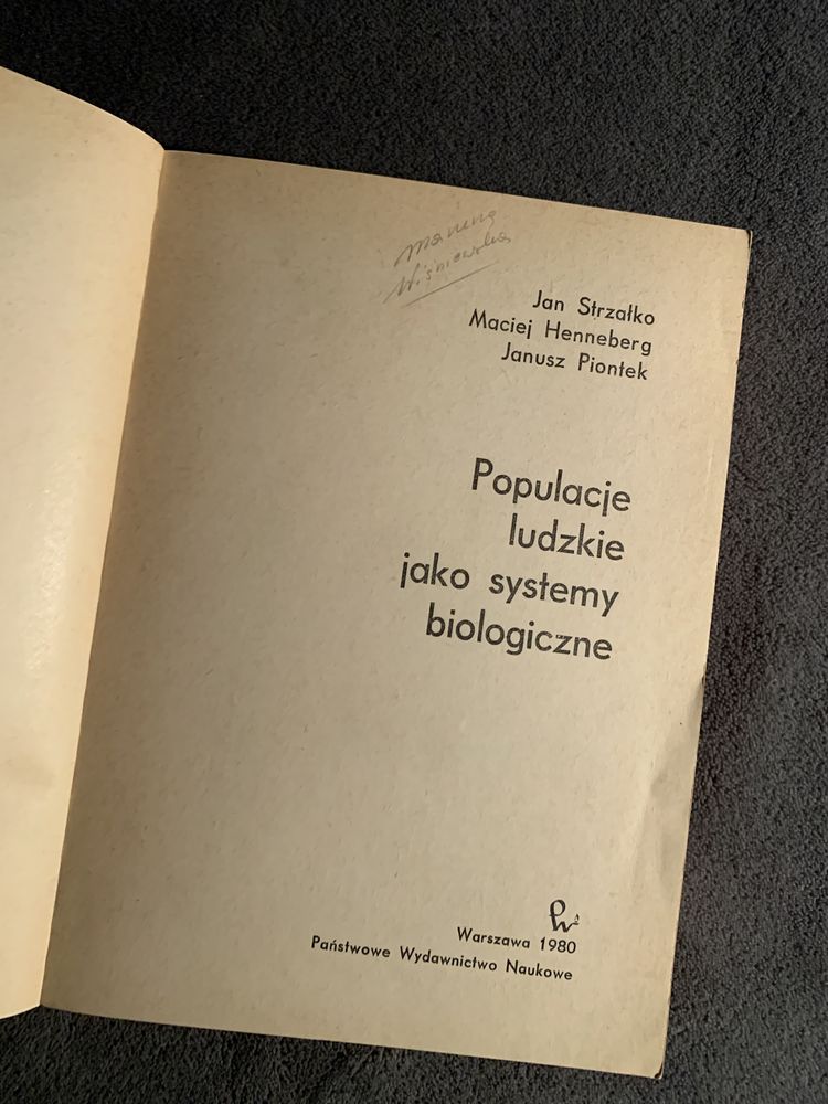 Populacje ludzkie jako systemy biologiczne