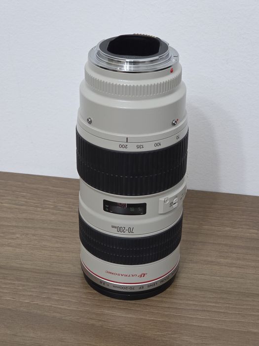 Canon 70-200mm f/2.8L USM — Lente Profissional igual a nova.