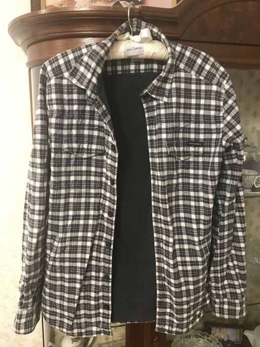 Продам рубашку фирмы DOLCE GABBANA