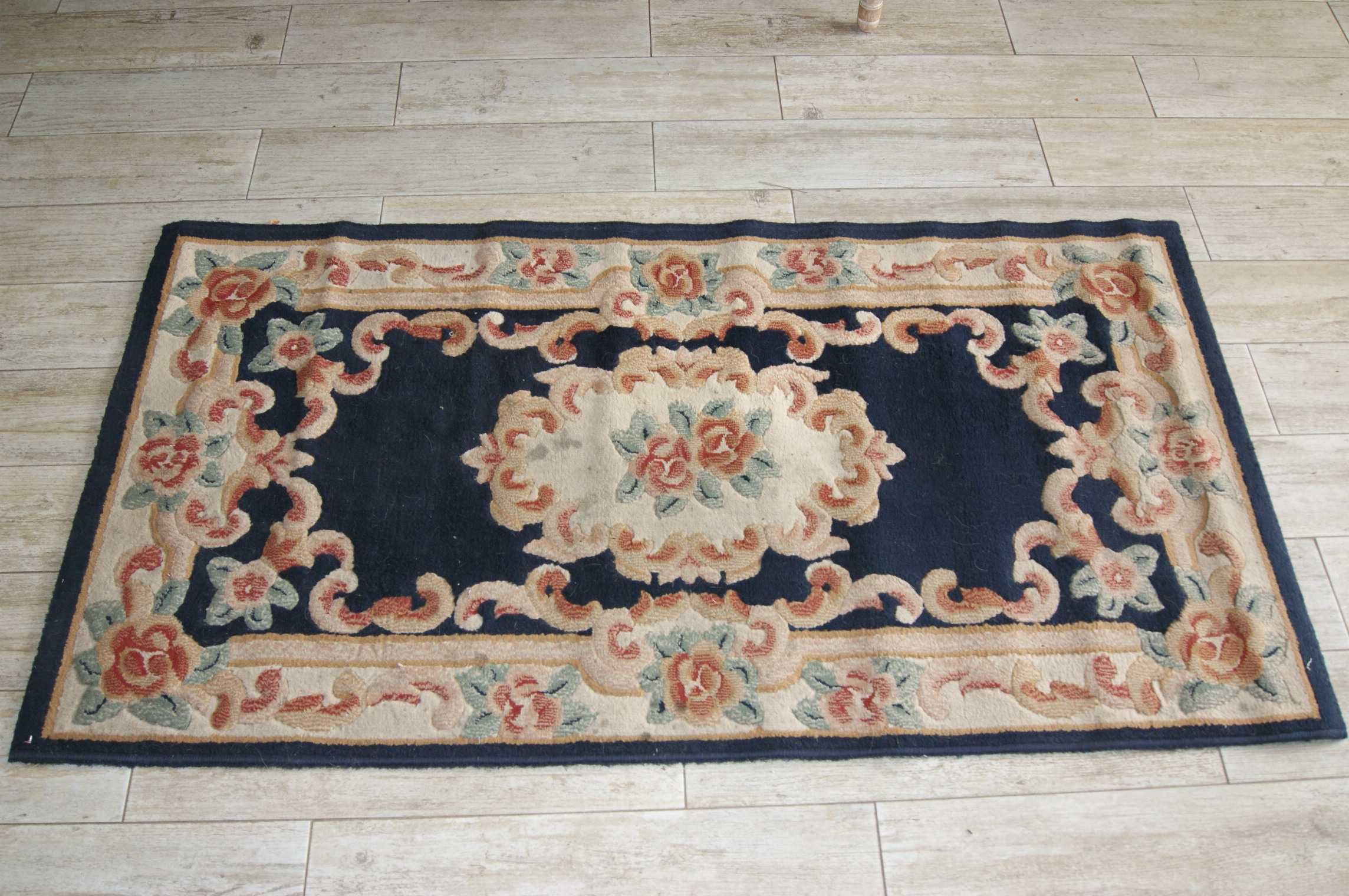 Vendo tapete 150 x 79 cm