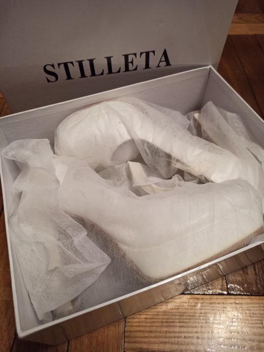 Весільне взуття, весільні туфлі