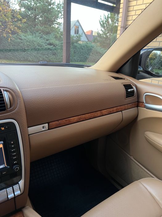 Porsche Cayenne 3.6 Не Крашен