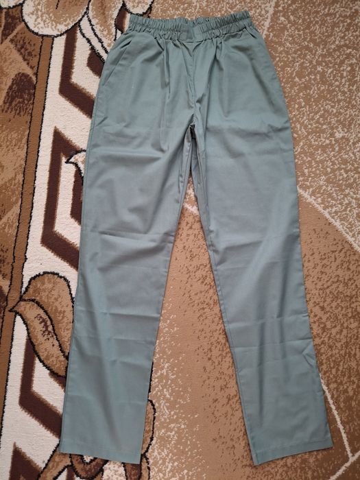 Новий медичний костюм 48й розмір