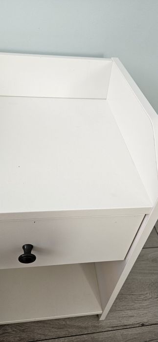 IKEA HAUGA Stolik nocny, biały 40x36 cm