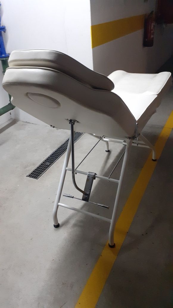 Marquesa de massagem, tripartida