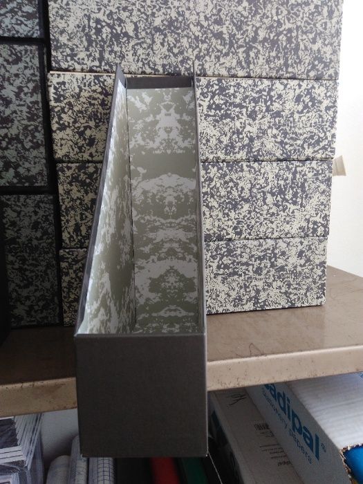 caixa para capas de arquivo