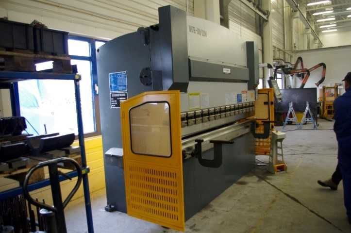 Prasa krawędziowa CNC 100T/3200mm Nowa Delem Da41T PRAWER