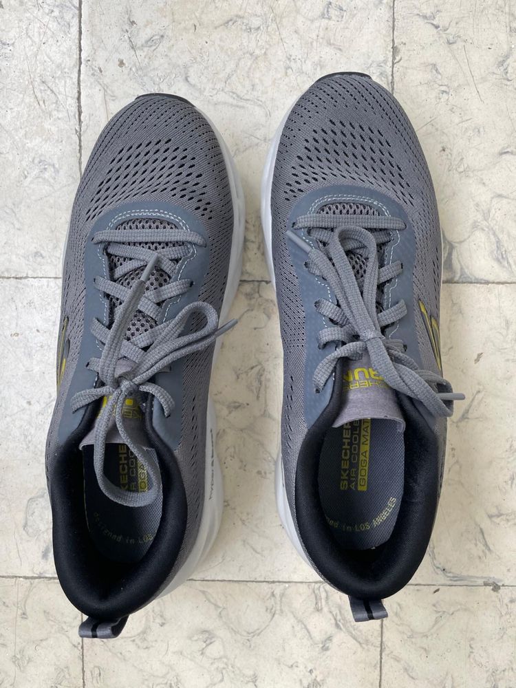 Skechers Go Run N*40
