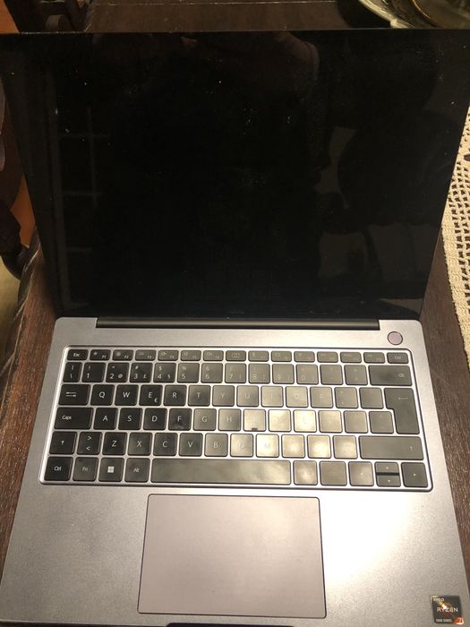 Huawei MateBook 14 Ryzen 7 16g Ram 512
