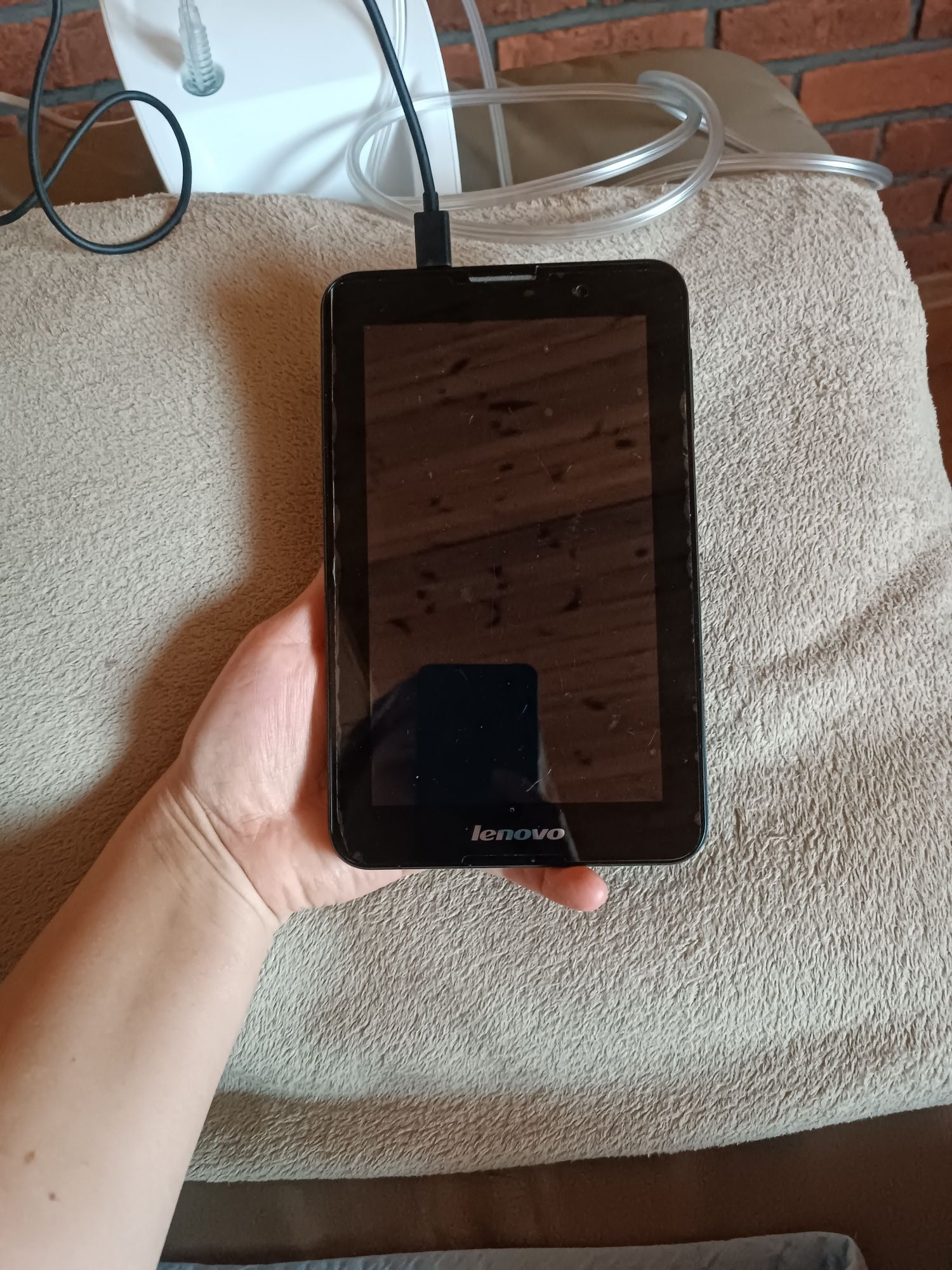 Tablet lenovo A3000-H