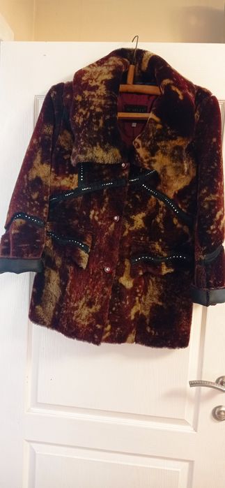 Дубленка из цигейки женская р.46 новая