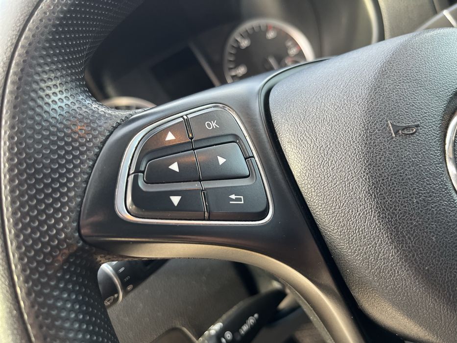 MERCEDES VITO 447 EXTRA LONG вантажопасажир 5+1 вантажний 3500 шлях