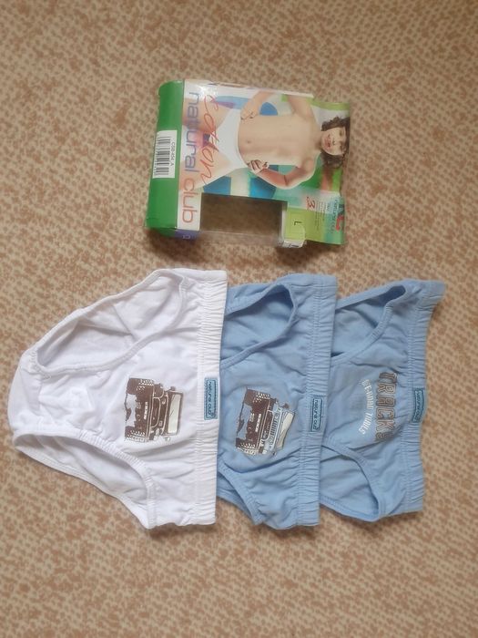 Slipki majtki slipy chłopięce 7-8lat rozm. 122/128 NOWE 3 pary