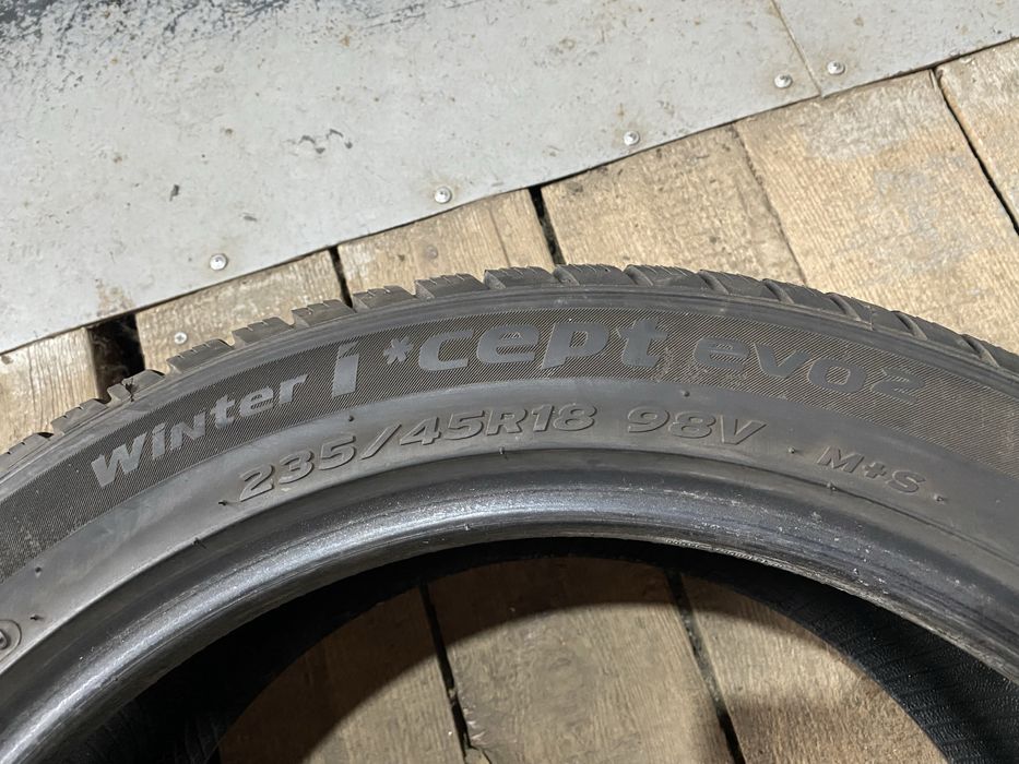 2шт 6мм 235/45R18 Hankook Winter I*cept evo2 98V