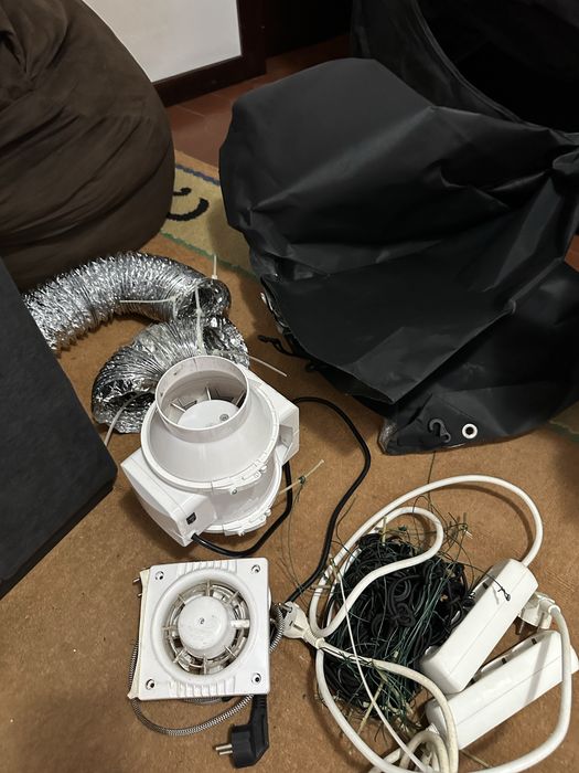 Tenda de cultivo + todos acessórios + fertilizantes