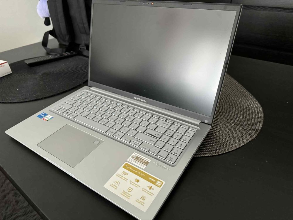 Laptop ASUS VivoBook A1504ZA-BQ741W 15,6 cali i5 16 gb ram 512 gb ssd